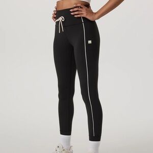 Vuori Daily Stripped Legging (Wore 1x)